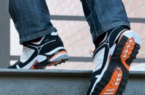 medi GmbH & Co. KG: Funktionell, rückenfreundlich, bequem: Intelligente medi Schuhe aus dem medizinischen Fachhandel (BILD)