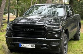 Kreispolizeibehörde Viersen: POL-VIE: Dodge RAM gestohlen - Polizei sucht Hinweise