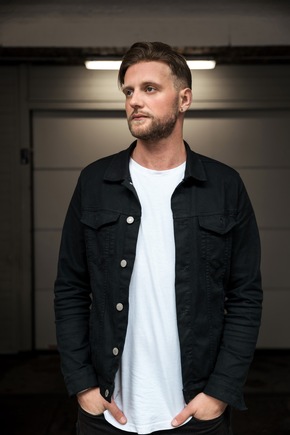 Mit Undercut oder als Man Bun: Selbstbewusste Styles mit Zweithaar