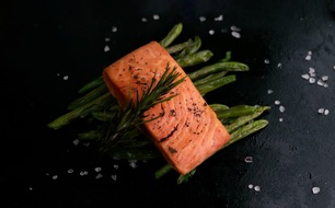 Revo Foods: Veganes Lachsfilet aus Wien mittels 3D Technologie  erstmals weltweit verkostet