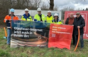 Westconnect GmbH: Pressemeldung: Spatenstich für Glasfaserausbau in Detmold Spork-Eichholz