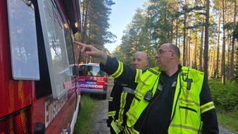 Freiwillige Feuerwehr Celle: FW Celle: Waldbrand&uuml;bung in Wolthausen