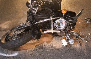 Kreispolizeibehörde Olpe: POL-OE: Pkw-Fahrer übersieht Motorradfahrer
