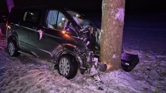 Freiwillige Feuerwehr S&uuml;dheide: FW S&uuml;dheide: Verkehrsunfall zwischen Baven und M&uuml;den
