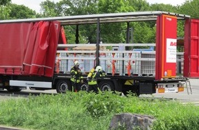 Feuerwehr Gelsenkirchen: FW-GE: Gefahrguteinsatz auf der BAB A2 am 13.5.2015 um 13:16Uhr