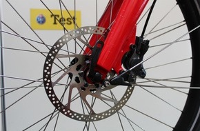 Touring Club Schweiz/Suisse/Svizzero - TCS: Le biciclette elettriche vanno di moda