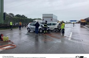 Feuerwehr M&uuml;nchen: FW-M: Vollsperrung der A99 nach Verkehrsunfall (Allach)