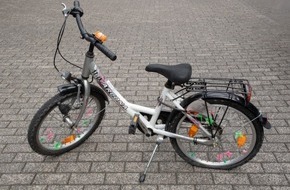 Polizei Lippe: POL-LIP: Detmold. Wem geh&ouml;rt dieses Kinderfahrrad?