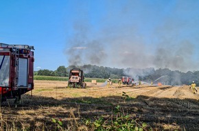 Freiwillige Feuerwehr Osterholz-Scharmbeck: FW Osterholz-Scharm.: Brennt Rundballenpresse und Fläche