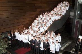 ahgz: AHGZ Allgemeine Hotel- und Gastronomie-Zeitung: Erfolgreicher Guinness-Weltrekordversuch (mit Bild)