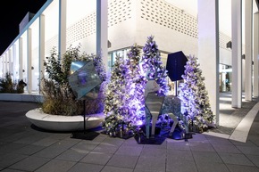 ZAUBERHAFTES WINTERKONZEPT MIT ZAHLREICHEN GLANZLICHTERN  IN DER OULETCITY METZINGEN