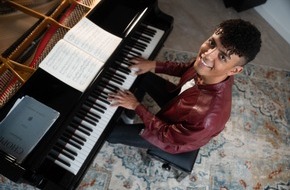 MDR Mitteldeutscher Rundfunk: &bdquo;Louis Philippson &ndash; Pl&ouml;tzlich Fame!&ldquo;: Neue MDR-Doku f&uuml;r die ARD &uuml;ber Deutschlands Klassik-Influencer Nr. 1