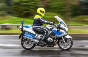 Polizei Mettmann: POL-ME: Der LKW war nicht nur ein klein wenig überladen! - Ratingen - 2202064