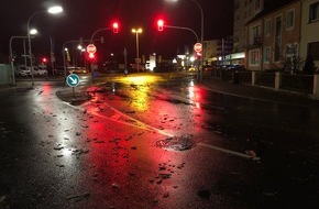 Polizeidirektion Worms: POL-PDWO: Sturmschäden in der Wormser Innenstadt - mehrere Gebäude und PKW beschädigt