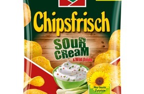 Intersnack Knabber-Gebäck GmbH & Co. KG: Die neue Würze von Chipsfrisch: funny-frisch Chipsfrisch Sour Cream & Wild Onion