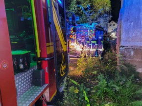 KFV-CW: Offener Dachstuhlbrand auf Charlottenhöhe in Schömberg - Keine verletzte Personen