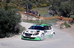 Skoda Auto Deutschland GmbH: SKODA Pilot Wiegand gelingt guter Auftakt bei der "Rallye der Götter" (FOTO)