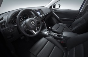 Mazda (Suisse) SA: Weltpremiere des Mazda CX-5 auf der Frankfurter Motor Show 2011: kompaktes Crossover-SUV mit SKYACTIV-Technologie