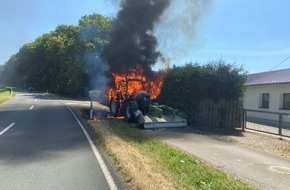 Polizeidirektion Wittlich: POL-PDWIL: Vollbrand einer landwirtschaftlichen Zugmaschine