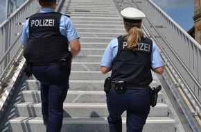 Bundespolizeidirektion München: Bundespolizeidirektion München: Gehbehinderter Mann wird Opfer eines Trickdiebstahls