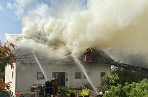 Polizeidirektion Kaiserslautern: POL-PDKL: Brand eines Einfamilienhauses