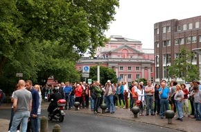 Feuerwehr Essen: FW-E: Feuer im Keller des "Deutschlandhauses" an der Lindenallee