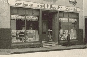 ALDI: ALDI: Seit 100 Jahren Lebensmittel und Dinge des täglichen Bedarfs für jeden Haushalt (BILD)