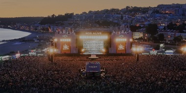 Turismo de Lisboa: Open-Air-Sommer in Lissabon: NOS Alive, Cool Jazz & mehr im Festivalkalender 2025