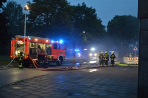 FW-RD: Feuer in Tiefgarage - Hochhaus evakuiert In der Ostlandstraße, im Rendsburger Stadtteil Mastbrook, kam es Heute (04.07.2020) zu einem Feuer.