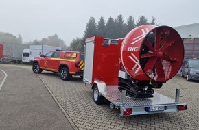 Kreisfeuerwehr Oldenburg: FW-OLL: Kreisfeuerwehr Oldenburg erhält neuen mobilen Großlüfter - Stärkung für den Einsatz bei Großschadenslagen (Updategrund: Änderung bzgl. der Schulung)