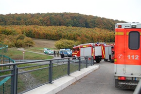 POL-GOE: (1283/2008) Positives Fazit der Verantwortlichen nach der Vollübung im Heidkopftunnel (unsere Meldungen 1281 und 1282 vom 09.10.2008) - Fotos im Download