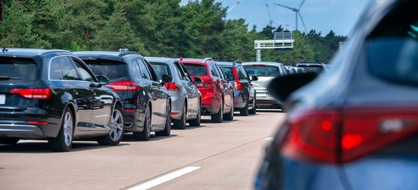 ADAC: ADAC Stauprognose 6. bis 8. September / Sommerferien-Ende in Baden-Württemberg und Bayern sorgt für Engpässe im Süden