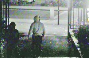 Polizeiinspektion Hameln-Pyrmont/Holzminden: POL-HM: Nach Raub auf Geldboten: Mutmaßliche Täter auf Bildern einer Überwachungskamera?