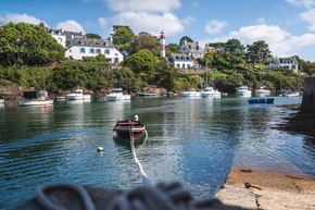 Sommer in den Häfen der Bretagne: 6 Tipps entlang Frankreichs westlicher Halbinsel