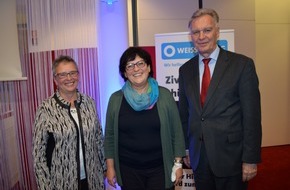 Weisser Ring e.V.: Roswitha Müller-Piepenkötter bleibt Bundesvorsitzende / Ex-NRW-Justizministerin weitere vier Jahre an Spitze des WEISSEN RINGS (FOTO)