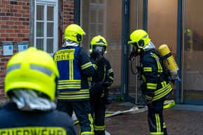 FW Flotwedel: Feuerwehren üben Ernstfall im AllerHaus in Langlingen