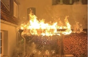 Polizeipräsidium Rostock: POL-HRO: Brennende Holzmiete an Einfamilienhaus in Ludwigslust