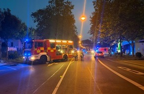 Feuerwehr Mettmann: FW Mettmann: Bus brannte in Mettmann-Mitte