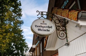 Herzogtum Lauenburg Marketing und Service GmbH: Tradition, Treffpunkt, Tellergericht: Landgasthöfe locken ins idyllische Herzogtum Lauenburg