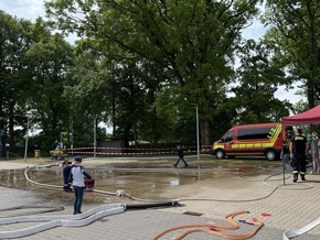 FW-AUR: Große Festivitäten würdigen neun Jahrzehnte Brockzeteler Feuerwehrgeschichte