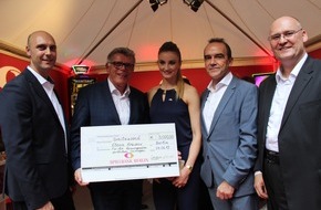 Spielbank Berlin: Partnerschaft zwischen der international erfolgreichen Berliner Para-Schwimmerin Elena Krawzow und der Spielbank Berlin