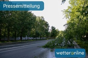 WetterOnline Meteorologische Dienstleistungen GmbH: Mittwoch: Erster Herbststurm des Jahres - Sturmtief KIRSTEN über Nordhälfte Deutschlands - Jahreszeit ein Problem