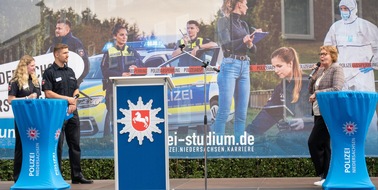 POL-AK NI: Welcome Day 2023: So vielseitig ist die Polizei Niedersachsen