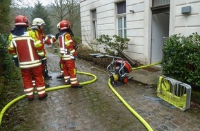 Feuerwehr Heiligenhaus: FW-Heiligenhaus: Küchenbrand am Angerweg (Meldung 9/2018)