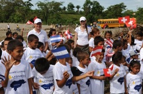 Lyoness Holding Europe AG: Lyoness Child & Family Foundation legt Grundstein für die erste
"Escuela Lyoness" in Honduras - BILD