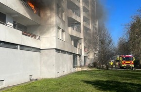 Feuerwehr Ratingen: FW Ratingen: Balkonbrand im Hochhaus