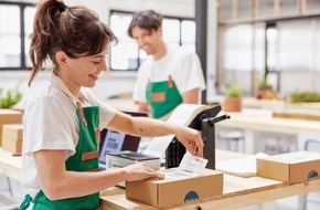 DHL Group: PM: DHL Group kooperiert mit Shopify, um Onlinehändlern den Versand zu vereinfachen / PR: DHL Group partners with Shopify to accelerate cross-border shipping worldwide