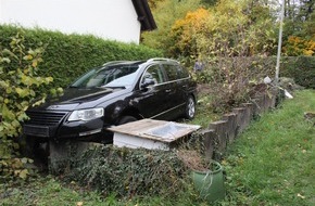 Polizeidirektion Kaiserslautern: POL-PDKL: Auto alleine bergab gefahren