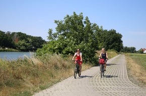 Leipzig Tourismus und Marketing GmbH: Fünf beliebte Radwege in der Leipzig Region - Kultur und Natur entlang idyllischer Landschaften erleben