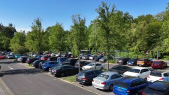 ADAC Hessen-Thüringen e.V.: Park+Ride-Parkplätze im ADAC Check - Handlungsbedarf bei Ausbau und Steuerung / acht Plätze sind nicht barrierefrei / schmale Parklücken